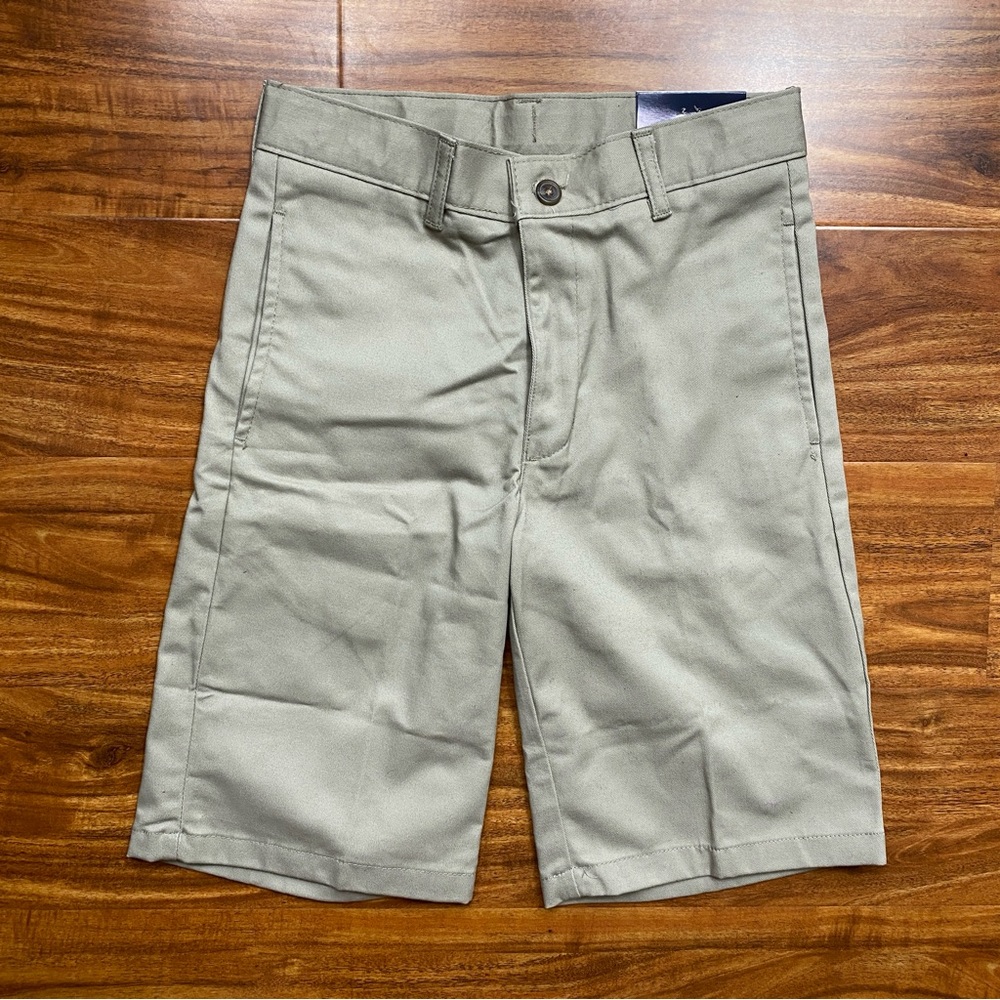 NWT New Chaps Boys Schoolwear Approved Khaki Chino Uniform Short Size 10 Preppy